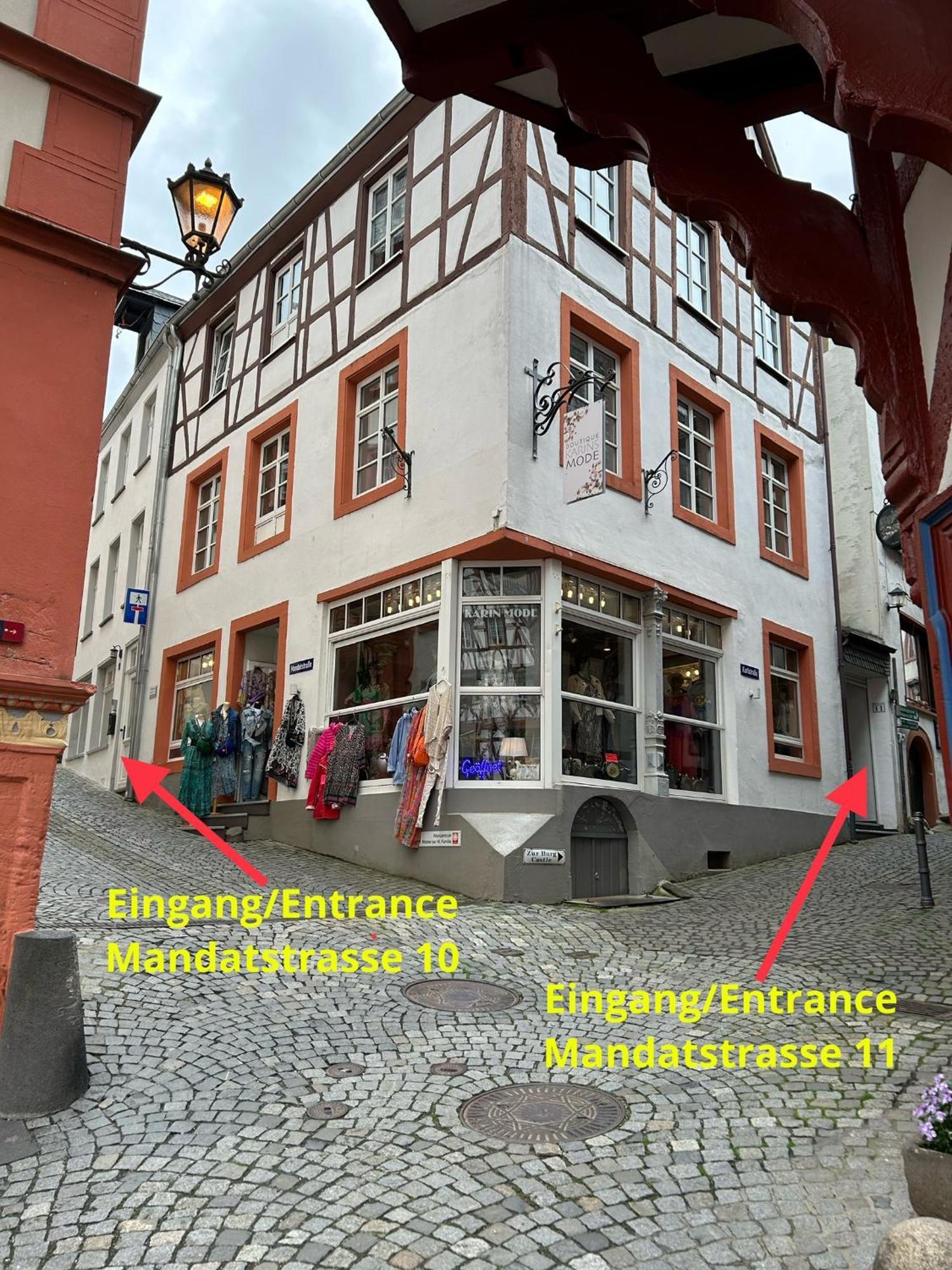 Fachwerkperle Am Historischen Marktplatz Бернкастел-Кюс Екстериор снимка
