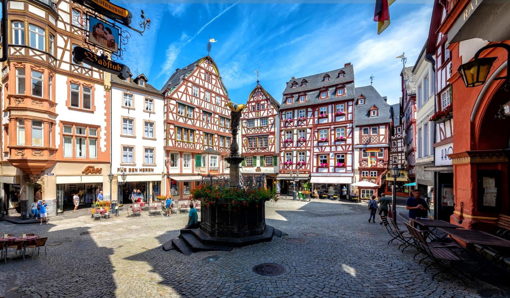 Fachwerkperle Am Historischen Marktplatz Бернкастел-Кюс Екстериор снимка